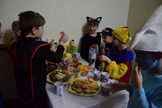  Grafika #15: BAL KARNAWAŁOWY grafika