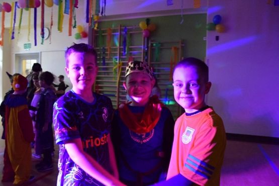  Grafika #17: BAL KARNAWAŁOWY grafika