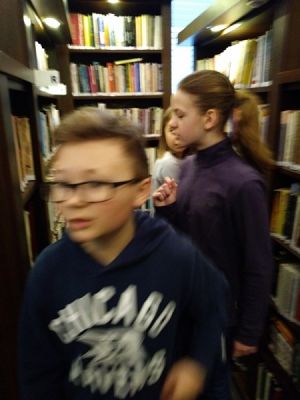  Grafika #1: Lekcja w Miejskiej Bibliotece Publicznej w Lęborku grafika