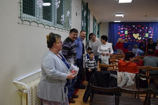  Grafika #16: "Moja Babcia i mój Dziadek, to wspaniali są dziadkowie". grafika