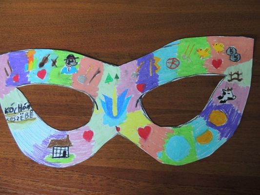  Grafika #11: WYRÓŻNIENIA W POWIATOWYM KONKURSIE PLASTYCZNYM ,,KASZUBSKA MASKA JASEŁKOWA grafika