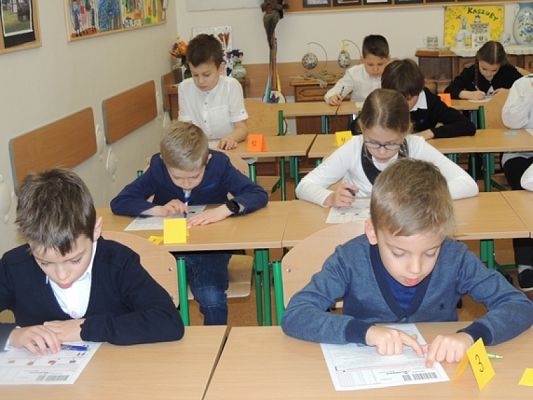  Grafika #3: OLIMPIADA "OLIMPUSEK" grafika