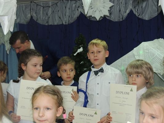  Grafika #9: NAGRODY W XV MIEJSKIM KONKURSIE KOLĘD I PASTORAŁEK grafika