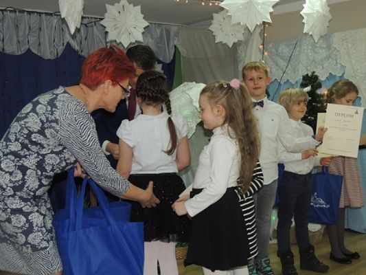  Grafika #11: NAGRODY W XV MIEJSKIM KONKURSIE KOLĘD I PASTORAŁEK grafika