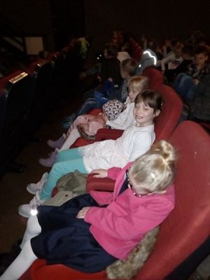  Grafika #2: SPEKTAKL PROFILAKTYCZNY grafika