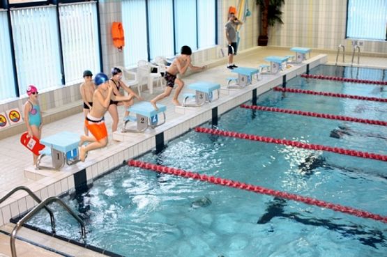  Grafika #19: PŁYWAĆ KAŻDY MOŻE grafika