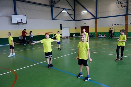  Grafika #7: IGRZYSKA DZIECI W DWA OGNIE grafika