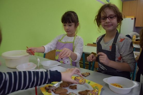  Grafika #8: WARSZTATY PIECZENIA PIERNIKÓW grafika