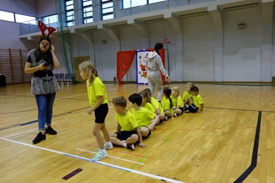  Grafika #4: LĘBORSKIE PIERWSZAKI TO FAJNE DZIECIAKI grafika