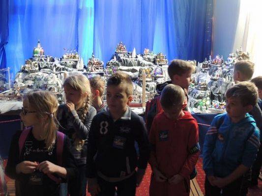  Grafika #9: PRZYSTANEK ŚWIĘTEGO MIKOŁAJA grafika