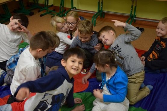  Grafika #1: ZABAWA ANDRZEJKOWA grafika