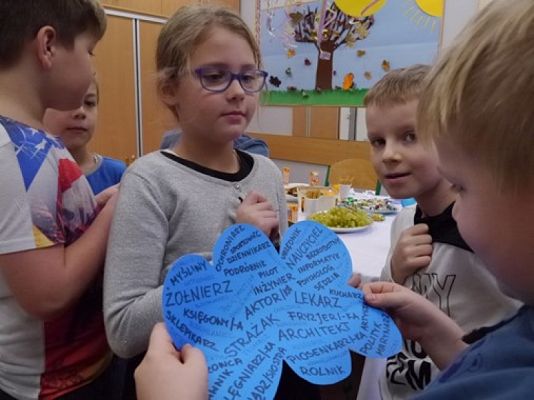  Grafika #11: ZABAWA ANDRZEJKOWA grafika