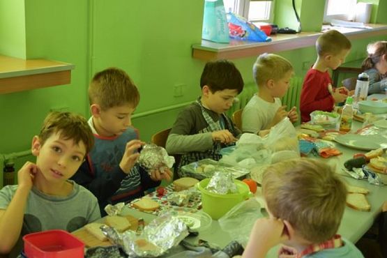  Grafika #2: ŚNIADANIE DAJE MOC grafika