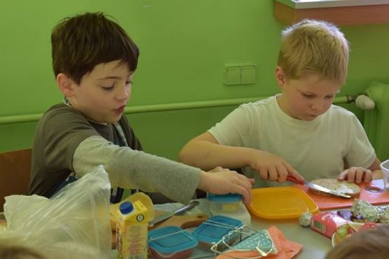  Grafika #7: ŚNIADANIE DAJE MOC grafika