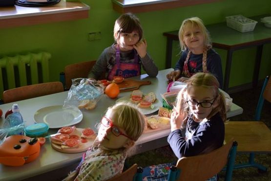  Grafika #10: ŚNIADANIE DAJE MOC grafika