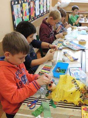  Grafika #6: "ZIEMNIACZANY KRÓL" grafika