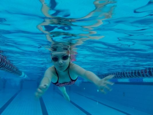  Grafika #23: ZAJĘCIA BASENOWE grafika