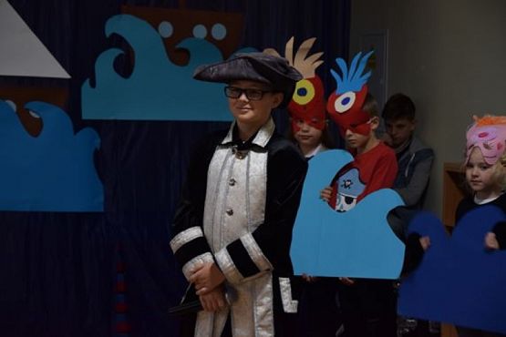  Grafika #7: DZIEŃ PATRONA - COLUMBUS DAY grafika