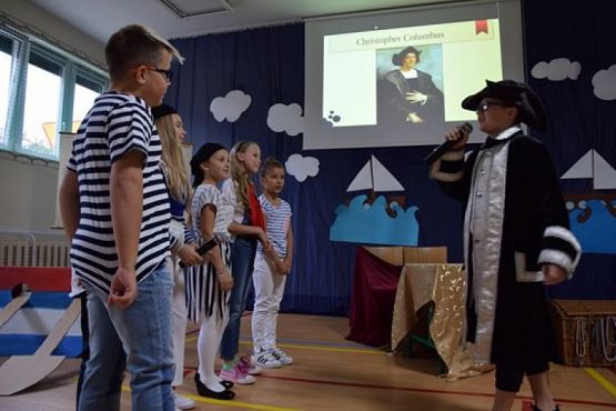  Grafika #9: DZIEŃ PATRONA - COLUMBUS DAY grafika