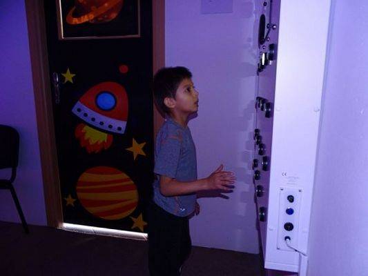  Grafika #0: DOŚWIADCZANIE ŚWIATA grafika