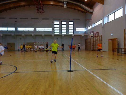  Grafika #2: MIEJSKIE ZAWODY SPORTOWE DLA SZKÓŁ PODSTAWOWYCH KLAS II i III Baw się razem z nami grafika