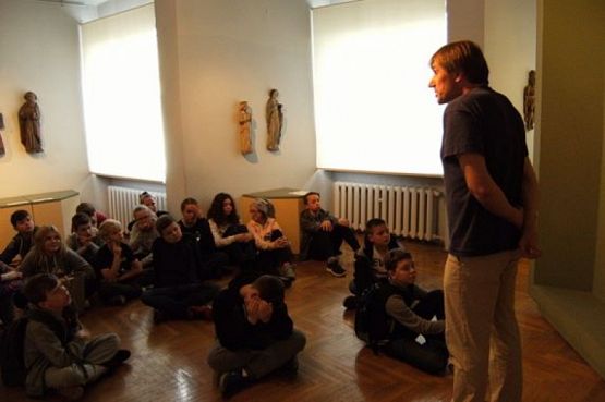  Grafika #2: WYCIECZKA KLAS VI DO PELPLINA grafika