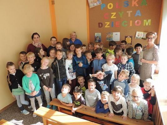  Grafika #11: SZKOLNA EDYCJA OGÓLNOPOLSKIEJ AKCJI SPOŁECZNEJ ,,CAŁA POLSKA CZYTA DZIECIOM grafika