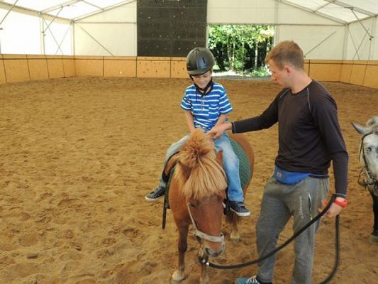  Grafika #13: ,,Integracja Ty i Ja czyli wycieczka klas I i II do Runowa grafika