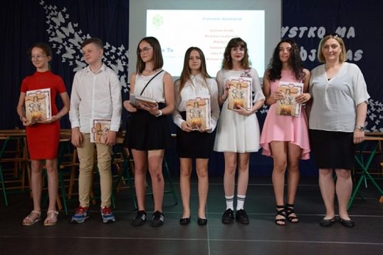 Grafika #58: Uroczyste zakończenie roku szkolnego 2018/2019 grafika