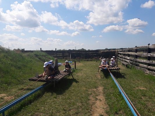  Grafika #11: ,,Mali Komandosi" w Grąbkowie grafika