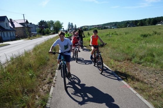  Grafika #4: WYJAZD ROWEROWY KLASY IV B grafika