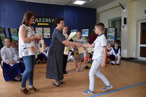  Grafika #11: GALA FINAŁOWA VII Powiatowego Konkursu Plastycznego ,,Kaszuby jak malowane grafika