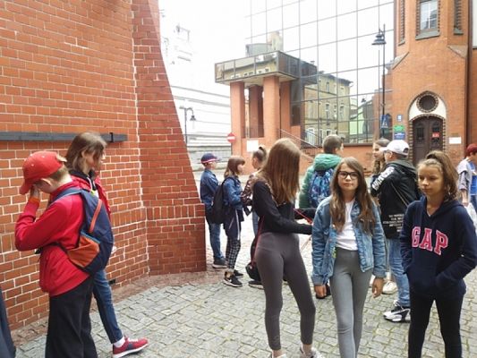  Grafika #1: SPACERKIEM PO LĘBORKU …. grafika