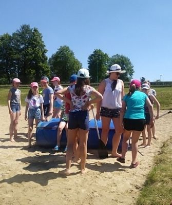  Grafika #1: BIWAK W MAUSZU KLASY IV A i V B grafika