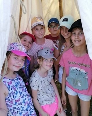  Grafika #16: BIWAK W MAUSZU KLASY IV A i V B grafika