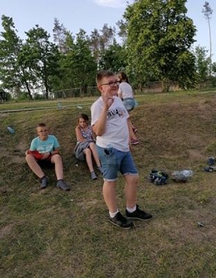  Grafika #21: BIWAK W MAUSZU KLASY IV A i V B grafika