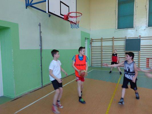  Grafika #4: KOLEJNY SPARING KOSZYKARSKI grafika