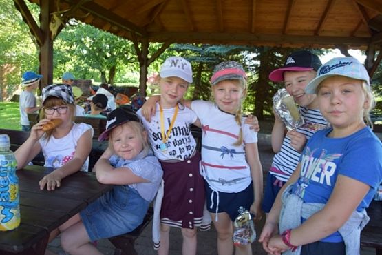  Grafika #3: DZIEŃ DZIECKA W SŁAJSZEWIE grafika