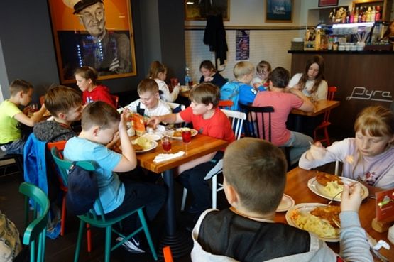  Grafika #18: WYCIECZKA KLASY IV B grafika