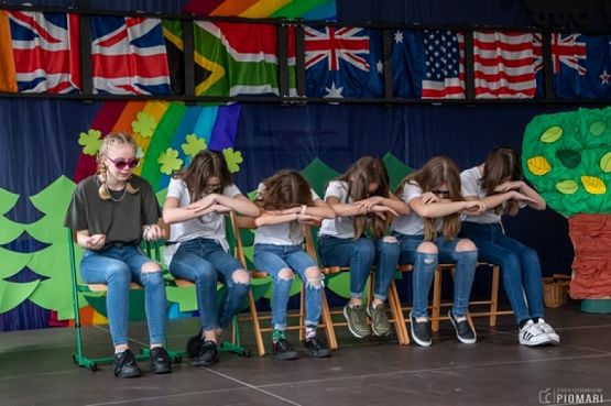  Grafika #30: ENGLISH STATION grafika