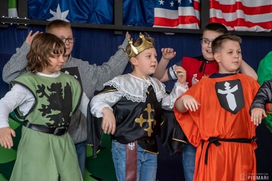  Grafika #31: ENGLISH STATION grafika