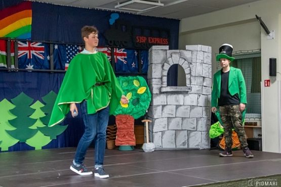  Grafika #49: ENGLISH STATION grafika