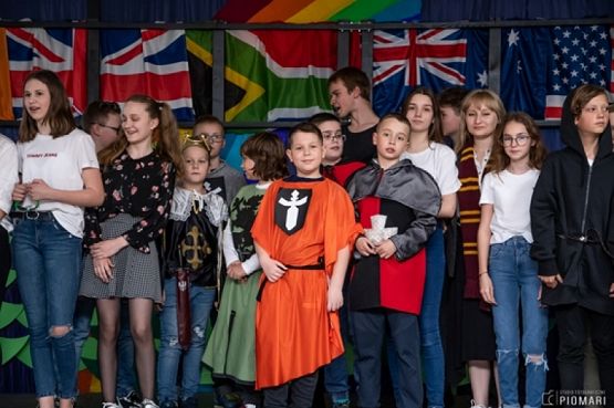  Grafika #58: ENGLISH STATION grafika