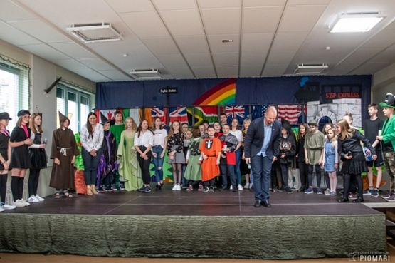  Grafika #59: ENGLISH STATION grafika