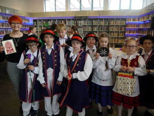  Grafika #22: KASZUBI NA KURPIACH, wymiana regionalna - dzień II grafika