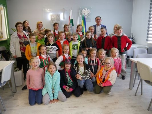  Grafika #5: KASZUBI NA KURPIACH, wymiana regionalna - dzień I grafika