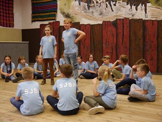  Grafika #18: KASZUBI NA KURPIACH, wymiana regionalna - dzień I grafika