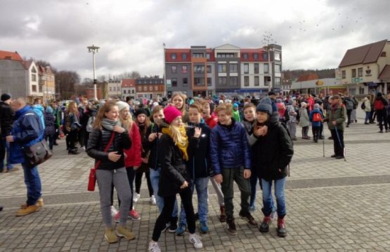  Grafika #0: RAJD PIESZY Z OKAZJI PIERWSZEGO DNIA WIOSNY grafika