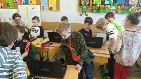  Grafika #13: Zajęcia komputerowe w klasie trzeciej grafika