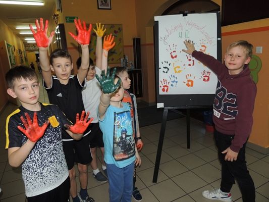  Grafika #6: ,,Północka w szkole klasy trzeciej grafika